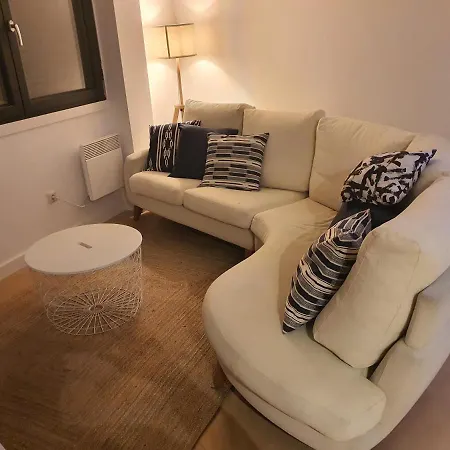 Apartamento Dique Guardes アパート *